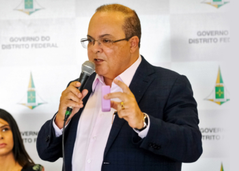 COVID-19: Governo de Brasília amplia isolamento social até 3 de maio. Veja o que abre e fecha no DF.