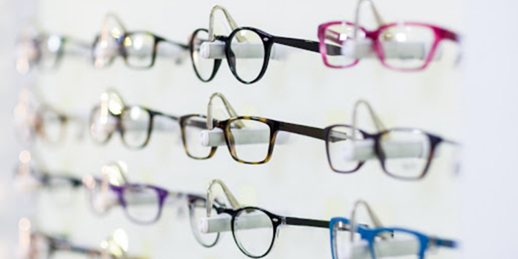 GDF autoriza reabertura de óticas na capital