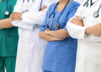 Secretarias de Turismo e Saúde selecionam hotéis para receber profissionais no combate ao coronavírus