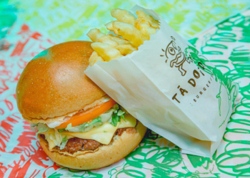 Tá Doido Burger comemora os 60 anos de Brasília com combo especial