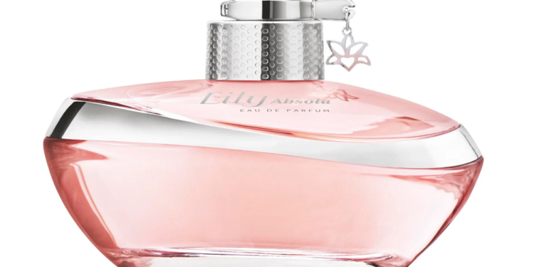 O Boticário resgata flor desaparecida da perfumaria e lança o eau de parfum Lily Absolu