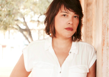 ArtRio.com apresenta o vídeo “Casa Pré-Fabricada”, da artista Íris Helena