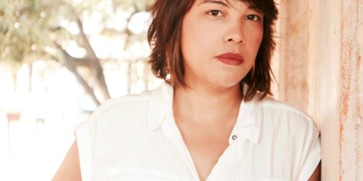 ArtRio.com apresenta o vídeo “Casa Pré-Fabricada”, da artista Íris Helena