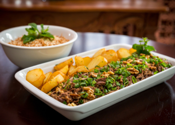 Torne o Dia das Mães especial com um delicioso almoço em casa com nossas sugestões via delivery ou take out