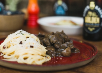 Conheça o delivery do restaurante Rubrio assinado pelo chef Paulo Tarso