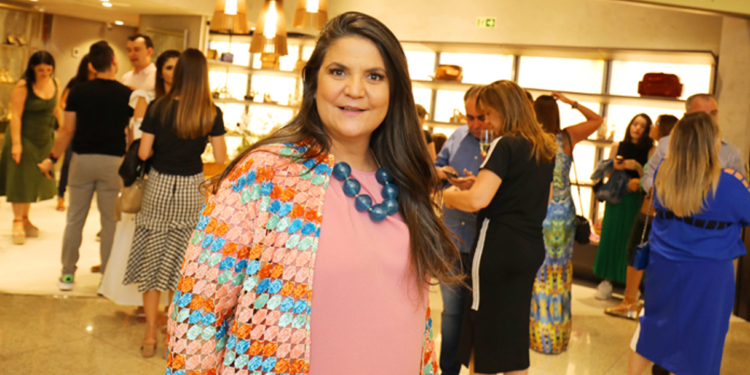 Luiza Barcelos fala dos 31 anos da sua marca homônima e das novidades para Brasília