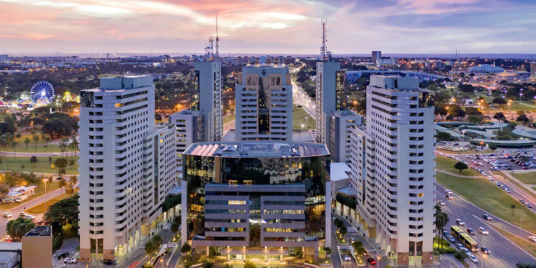 Hotel Meliá Brasil 21 oferece pacotes cheios de amor para o Dia dos Namorados