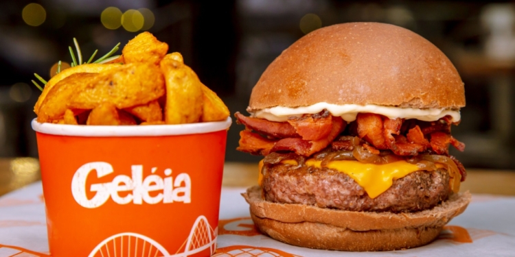 Geléia lança combo casal para o Dia dos Namorados