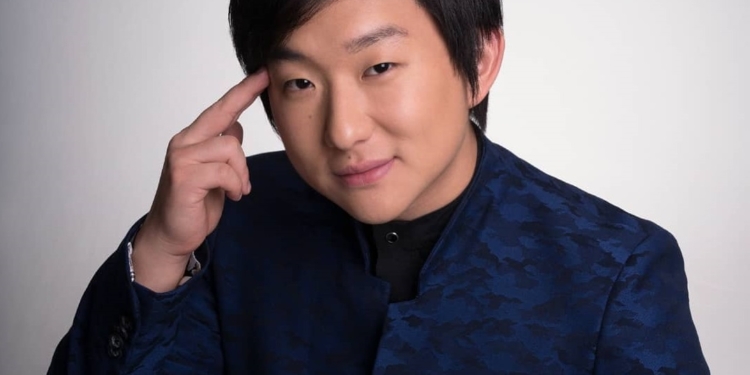 Pyong Lee afirma que deseja ser ator de cinema em Hollywood