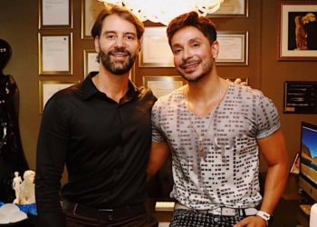 Clayton Camargos e Sérgio Morum sofrem homofobia em live no Instagram