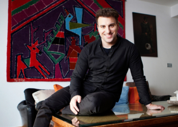 “Demoramos 12 anos para construir o negócio do Airbnb e perdemos quase tudo em seis semanas”, Brian Chesky, co-fundador.