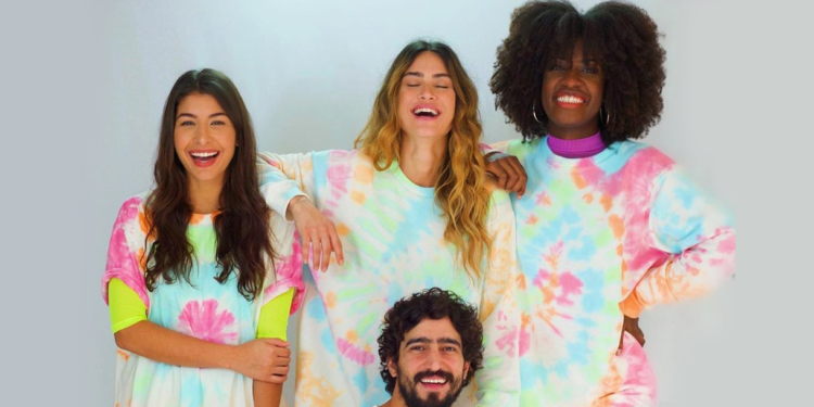 Thaila Ayala cria marca Vir.us 2020, recebe enxurrada de críticas e muda o nome