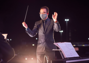 Tributo ao QUEEN: Orquestra Filarmônica de Brasília e Banda Magoo no Festival Drive-in