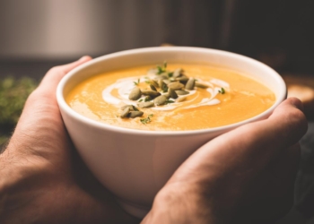 Nutrólogo fala sobre cuidados com a alimentação durante o inverno em tempos de pandemia