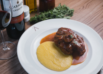 Carnes com osso oferecem sabor e suculência em pratos requintados