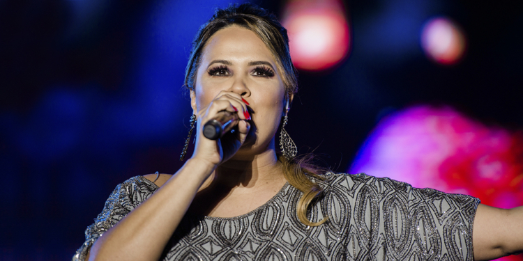 Auê da Samartini agita o sábado no Festival Drive-in