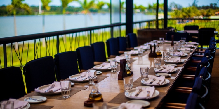 Cronograma: governador Ibaneis Rocha assina decreto com datas para reabertura de outros segmentos e volta às aulas