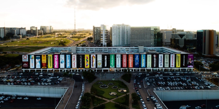 Shopping Conjunto Nacional vai implementar serviço de entrega em parceria com B2W Marketplaces