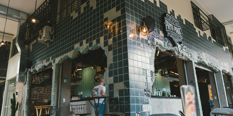 Bar Primo Pobre adota reserva prévia para reabertura