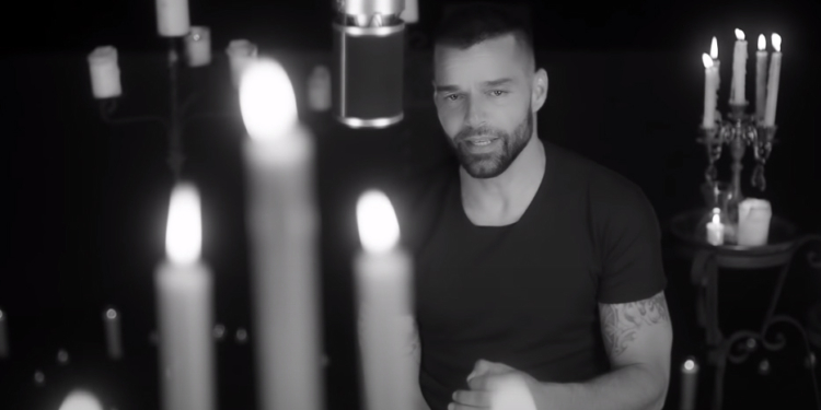 Ricky Martin lança clipe de seu novo single, “Recuerdo”, com Carla Morrison