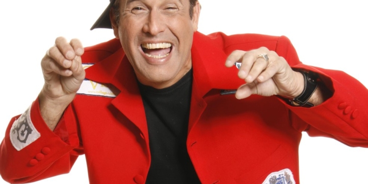 “O Errado que deu certo.” Sérgio Mallandro comanda show no próximo sábado do Festival Drive-in