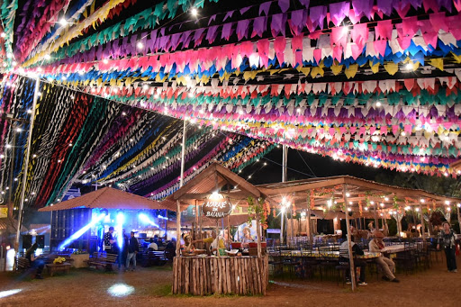 Brasília recebe o ‘Arraiá Balalaica’ com show online no La Fiesta Buffet