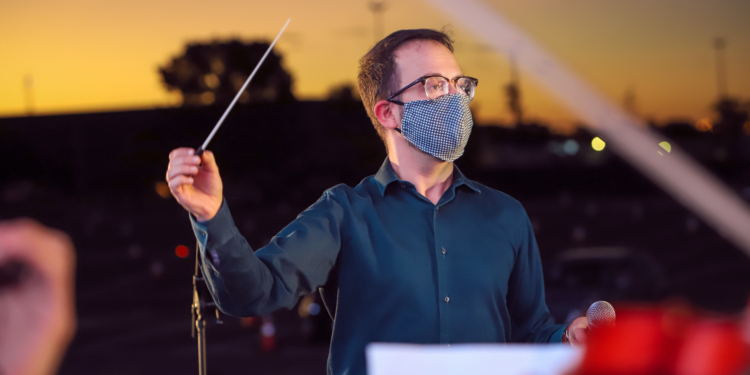 Mozart in Concert: Orquestra Filarmônica de Brasília encerra participação no Festival Drive-in com noite Vienense