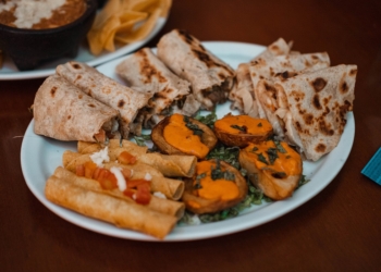 Cardápio do El Paso ganha combos de pratos-desejos do buffet