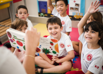 Maple Bear firma parceria com StartSe e JA Brasil para oferecer inovação aos alunos