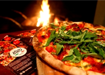 Via delivery: Nino Forneria oferece pizzas artesanais com massas 100% italianas