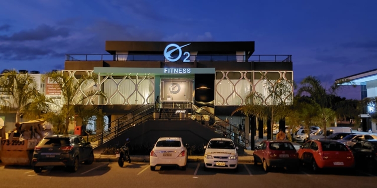 Academia O2 Fitness investe em tecnologia para garantir segurança dos alunos e profissionais