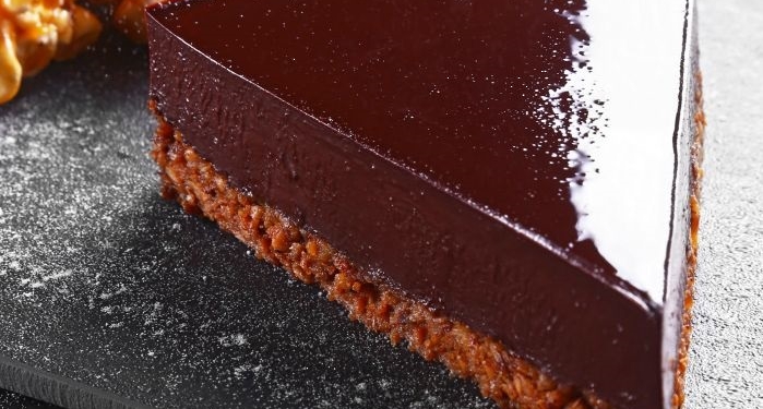 Johnnie Walker Gold Label integra cardápio do Hotel Unique para celebrar Dia dos Pais