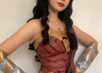 Cia Néia e Nando: Mulher-Maravilha desembarca no Instagram do Brasília Shopping