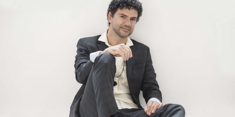 Especial Dia dos Pais: Jorge Vercillo se apresenta com o filho no Festival Drive-in