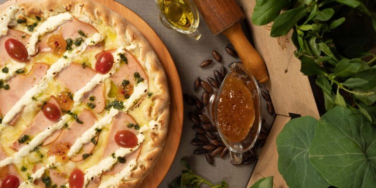 Ex-MasterChef assina novos sabores da Pizza Cesar