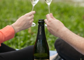 Salton: maior produtora de espumantes nacionais brinda 110 anos de história