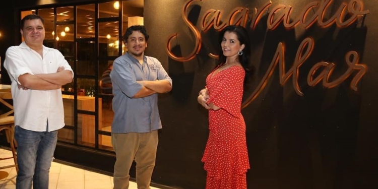 Nova empreitada: Antonio Carvalho, Ivone Carvalho e Marco Espinoza abrem as portas do Sagrado Mar Restaurante