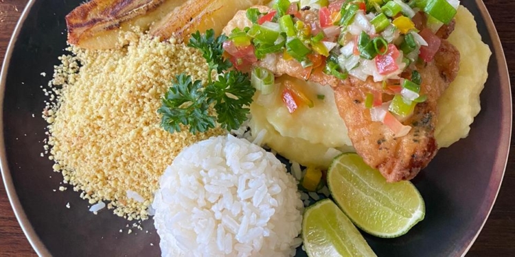 Hotel Golden Tulip: Restaurante Seu Jambu realiza almoço especial para lembrar o Círio de Nazaré