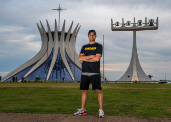 Alok e Nelsinho Piquet passam em Brasília pelo Rally dos Sertões