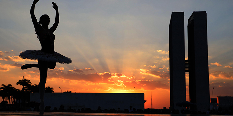 Programa Arte no CAT é finalista de prêmio do Instituto do Patrimônio Histórico e Artístico Nacional
