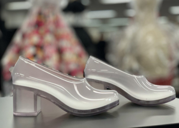 Sapatinho de cristal: conheça a segunda collab da Melissa com a Comme des Garçons