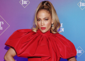 People’s Choice Awards 2020: veja os looks das famosas e a lista dos vencedores