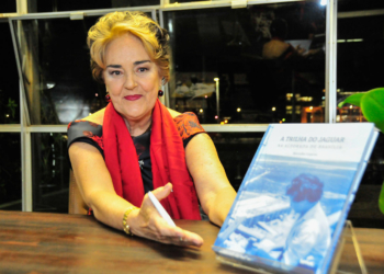 Restaurante Seu Jambu-Cozinha Criativa realiza noite de autógrafos com a pioneira Mercedes Urquiza