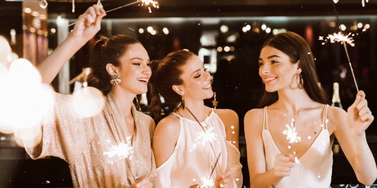 Alteração: dias 24 e 31 de dezembro, bares e restaurantes poderão funcionar após às 23h no Distrito Federal