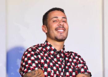 47 infectados: após dar festa, Carlinhos Maia é detonado por Felipe Neto e Rafinha Bastos