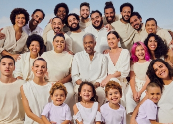 Natal: família Gil se reúne para nova campanha da Hering