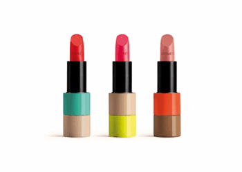 Hermès lança três novos batons para colecionadoras