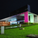 Conscientização: Palácio do Buriti recebe iluminação nas cores da bandeira trans