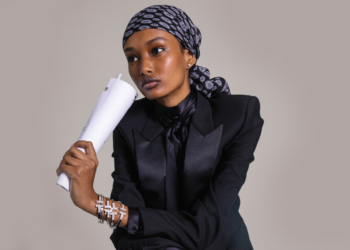 Tiffany & Co. apresenta sua campanha Tiffany T