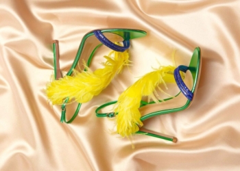 Anthea Brasile: Gianvito Rossi cria sandália em homenagem ao Brasil